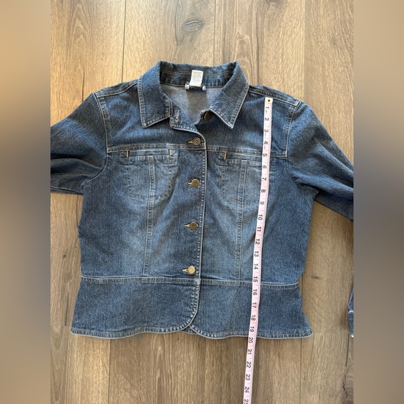 Ann Taylor loft Stretch Denim Jacket Size 10 - Picture 2 of 6